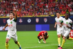 金年会团队-中超各队备战关键比赛,备受关注的球员