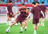 金年会中心-国足备战期望浓重，球员持续训练为比赛做准备